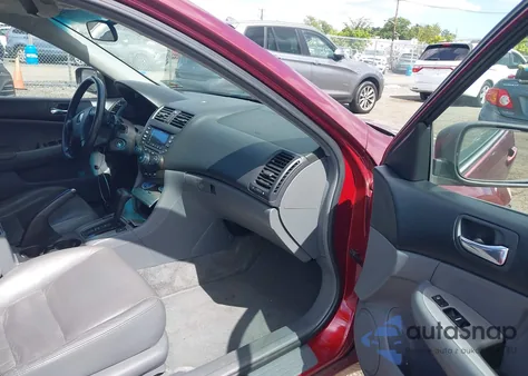 2005 Honda Accord 2.4 Ex from USA, damaged, VIN 1HGCM568X5A019556